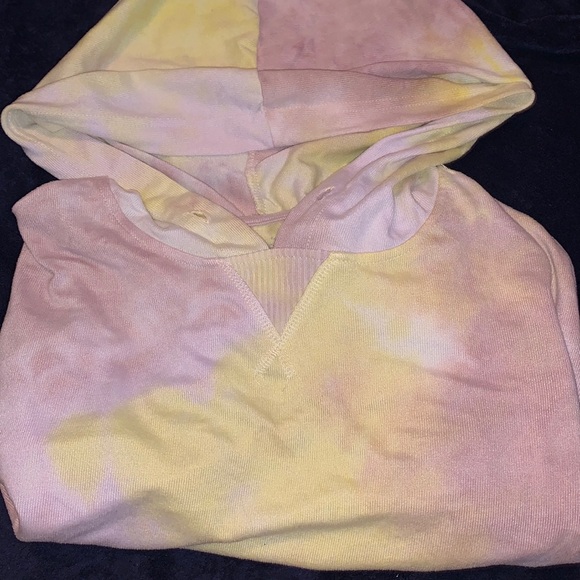 Super comfy tie dye matching outfit - Picture 2 of 2